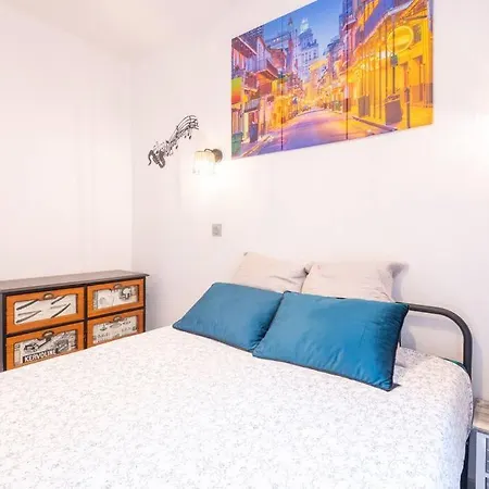 Le Louisiane/parking/wifi, Jardins De La Fontaine